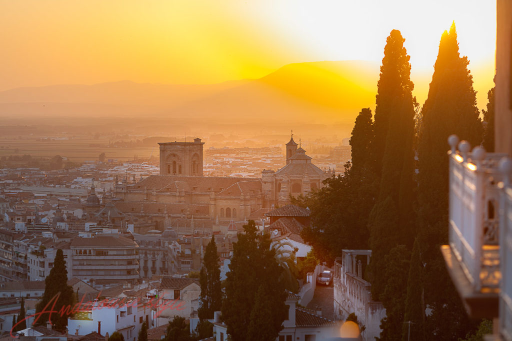 Visiter la cathédrale de Grenade et la chapelle royale granada sunset